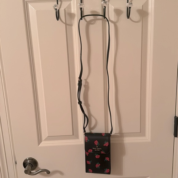 Kate Spade Rose Crossbody! - Picture 2 of 12